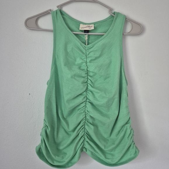 Universal Thread Green Ruched Sleeveless Tank NWT - Picture 1 of 6